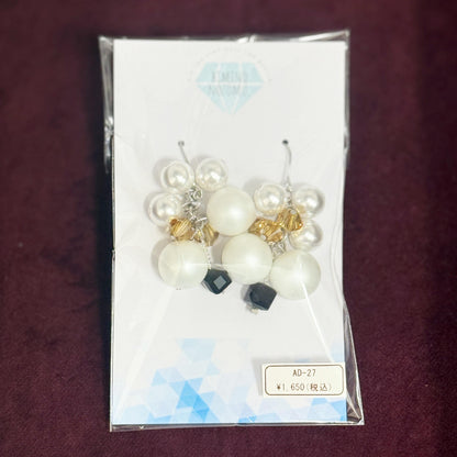白×黒×黄のパールピアス【アクセサリー】